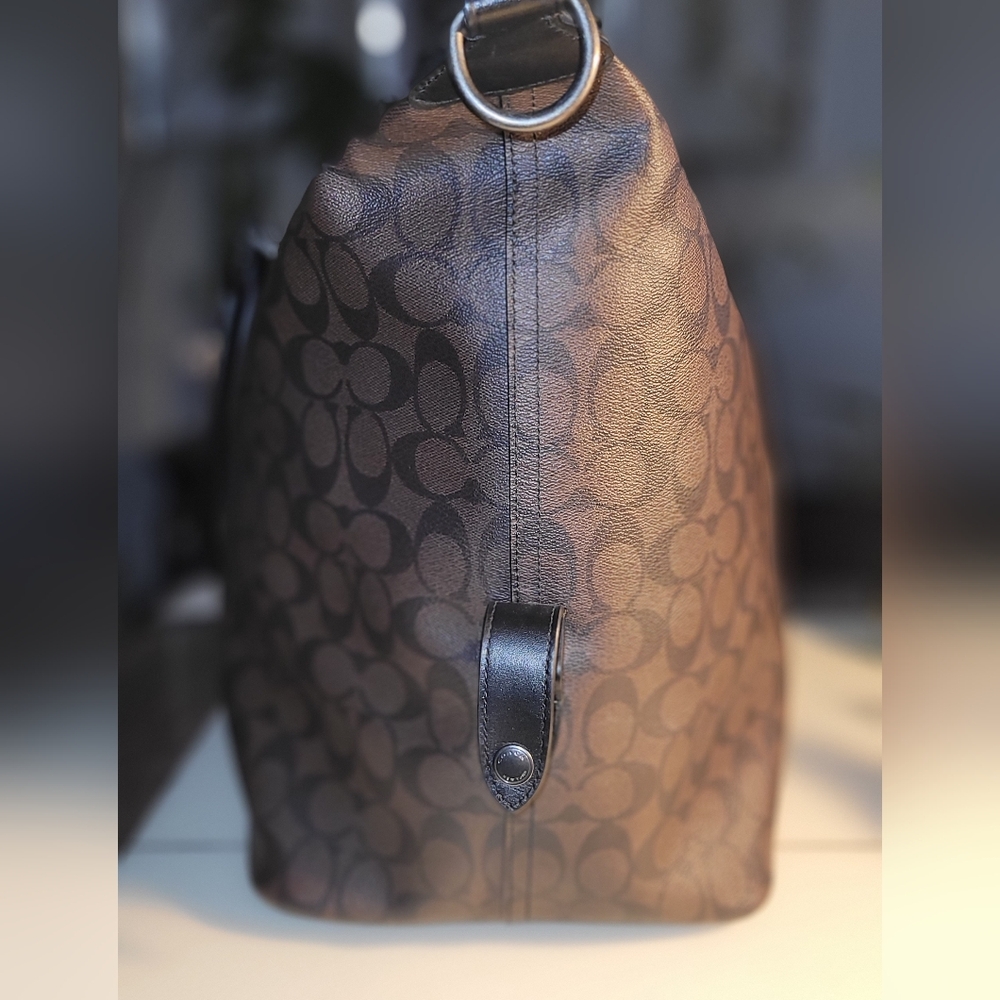 ⛔️SOLD!⛔️COACH Unisex Voyager Bag In Signature Canvas Duffle Bag VG Pre-loved - Picture 6 of 16